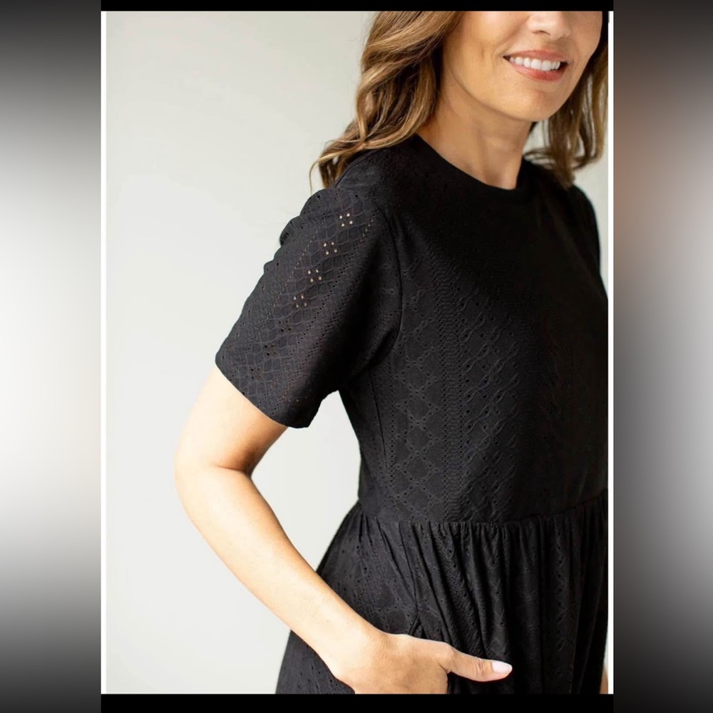 Leia n Co Women’s Black Midi Dress - Picture 2 of 5